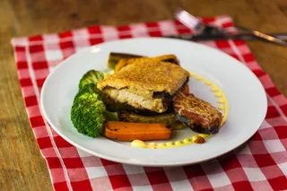 PESCADO CON NUECES Y VERDURAS A LA PROVENZAL