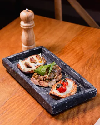 TRÍO DE BRUSCHETTAS