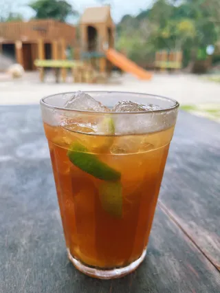 SÓLO LIMONES