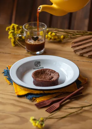 PASTEL CREMOSO DE CHOCOLATE