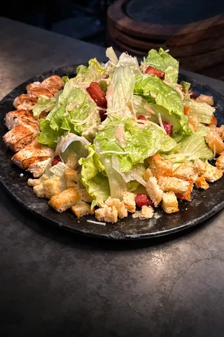 ENSALADA CÉSAR